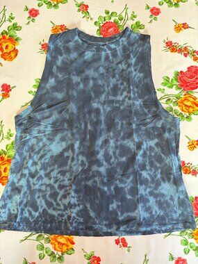 Lululemon All Yours Tie Dye Tank in Navy Fits like an XL